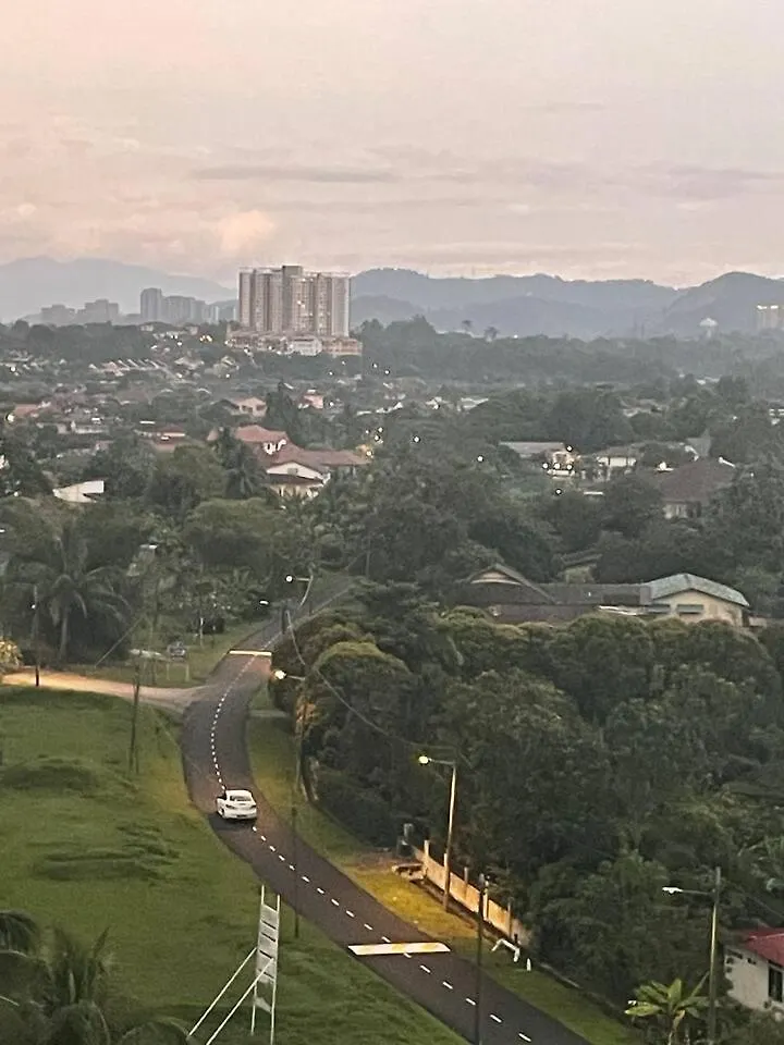Alanis B1405 Apartment Sepang