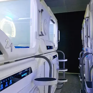 Bangau - Short Term Rest Area Capsule Капсульный отель